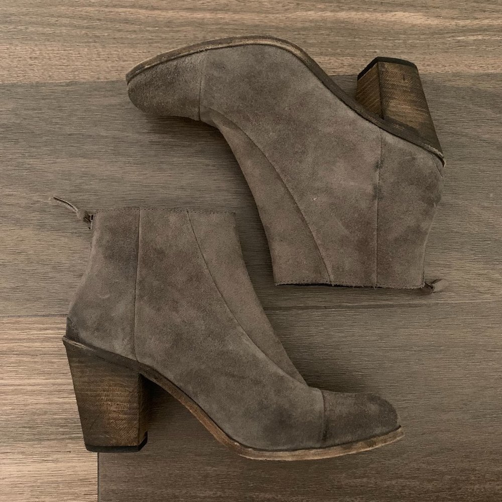Hoss Intropia Taupe Ankle Boots